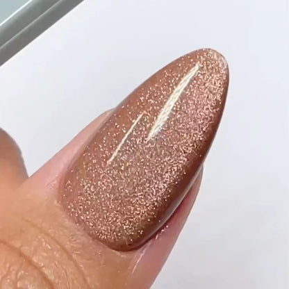 DND DC 9D Cat Eye Creamy Nude #27 – Cocoa Whiskers